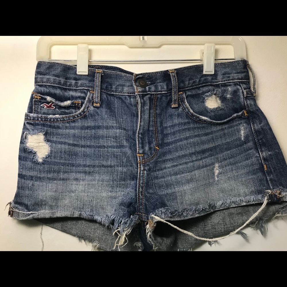 HOLLISTER SHORTS